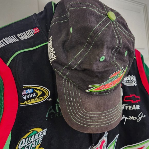 08. 03-06-01 4. #88 Dale Jr Mountain Dew National Guard NASCAR Jacket with Adjus - Picture 6 of 6